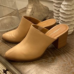Pointed toe block heel mules